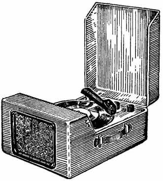 Рис. 23. Общий вид радиограммофона 